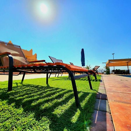 Front Line Heaven Hotel Al Burj Exterior photo