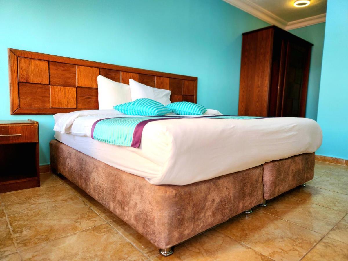 Front Line Heaven Hotel Al Burj Exterior photo